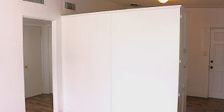 Lovely 3-bedroom 1 bath home for rent Gallery 9