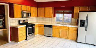 Sparks House For Rent Gallery 10
