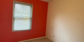TONS OF SPACE AND STORAGE!! AVAILABLE NOW!! Gallery 9
