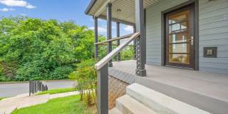 Modern Three Bedroom! Gallery 6