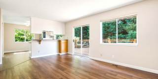Beautiful Renovated Four Bedroom House for Rent in Renton Washington Beautiful Renovated Four Bedroom House for Rent in Renton Washington Gallery 7