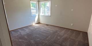 Spacious 5 Bedroom 3 Bath Home Gallery 11