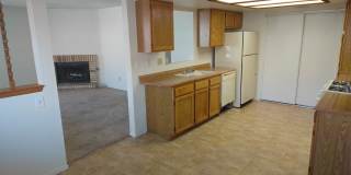 3 Bedroom Condo Gallery 20