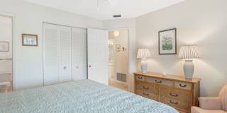 2800 Indian River Boulevard unit: 10M Gallery 19