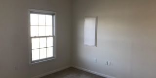 414 MAIN Street Gallery 7