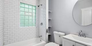 LEASING SPECIAL - sign a 13-month lease by 7/31/2026 and second month is free! Gallery 16