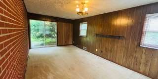 4 Bedroom 1 Bath House Gallery 6