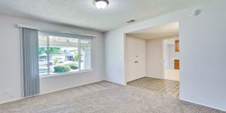 6063 Pineland Avenue Gallery 8