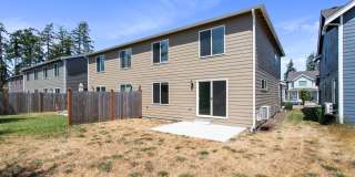 4 Bed 2.5 Bath - Townhome - Hillcrest - NAS Whidbey Gallery 20