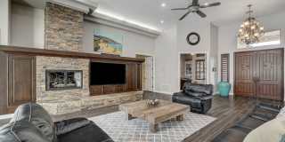 A luxurious 5 Bedroom House with a Casita & a Sparkling pool at Ten Oaks Estates Gallery 20