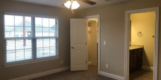 2201 S Pearl Avenue Gallery 6