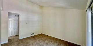 5543 Adobe Falls Road Gallery 6