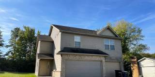 3 bedroom/3.5 bathroom Home Within Walking Distance to Campus! 3 bedroom/3.5 bathroom Home Within Walking Distance to Campus! Gallery 1
