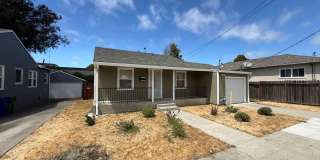 Pending - Richmond 2-Bedroom Single Family Home w/ 1-Car Garage Pending - Richmond 2-Bedroom Single Family Home w/ 1-Car Garage Gallery 1