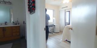 Huge 2 story 8 bed room Home: a hop and a skip from SDSU!  You will never be late to class! Gallery 44