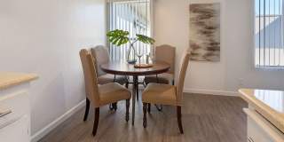 Three Crown Gallery 12