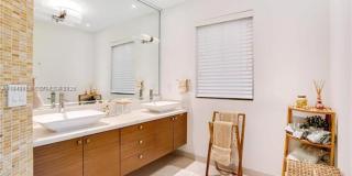 5911 Alton Rd MIAMI BEACH, FL 33140 Gallery 30