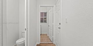 2247 Portofino Ave Gallery 23