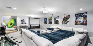 Luxury Living in Guard-Gated Royal Highlands! Gallery 18