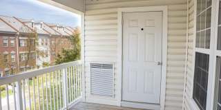 42480 ROCKROSE Square unit: 303 Gallery 18