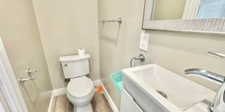 Fully Furnished Studio Near Nugget Gallery 14