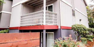 NOTCH8 APARTMENTS Gallery 24