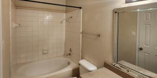 The Hamilton Apartments Gallery 57
