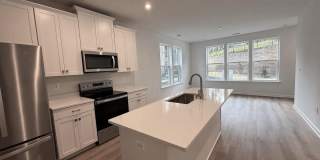 2528 NEABSCO COMMON Place Gallery 3