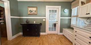 2105 North Street Gallery 29