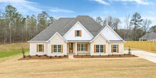 Spacious 4Br 235 Ba  open concept home with Private 2 Car garage Gallery 1