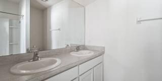 Beautiful 3 bedroom home Gallery 19