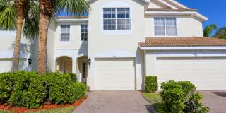 ANNUAL UNFURNISHED***GATED COMMUNITY***STRATFORD PLACE***3 BED / 2.5 BATH / GARAGE***GREAT LOCATION*** Gallery 1