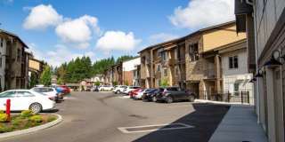 2 Bedroom 1 Bath 957 sq ft Gallery 201