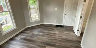 *August 2028* 5 Bedroom house 1 block off Kirkwood FULLY RENOVATED Gallery 11