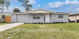 10033 Brunswick Lane - Room 1 Gallery 1