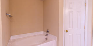6048 Sandy Hill Boulevard Gallery 24
