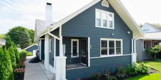 1721 Post Avenue Gallery 17