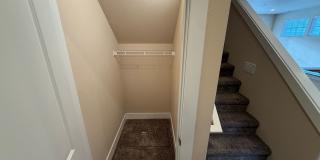 Nice 4bed/2.5 Bath Home, Gas Range Gallery 20