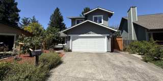 Beautifully updated 3-bedroom, 2.5-bath G Section Home - 3467 Gloria Court Gallery 1