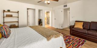 VACATION RENTAL - La Jolla Residence Just Blocks from the Ocean! Gallery 10