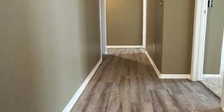 Beautiful Renovated Home Ready for move in! Gallery 4