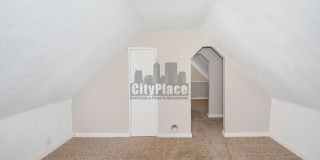 2314 Union St Gallery 19
