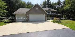 1891 Pinewood Trail Gallery 1