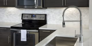 Camden Brickell Gallery 10