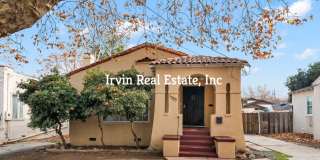 Nice 3 Bedroom and 2 Bath House with Backyard Gallery 1