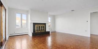 115 Maryland Avenue Gallery 13