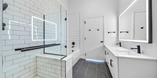 Forth at Navigation Gallery 19