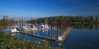 Boathouse Gallery 18