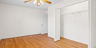 170 Manchester Drive Gallery 22