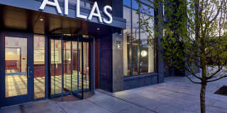 Atlas Gallery 5